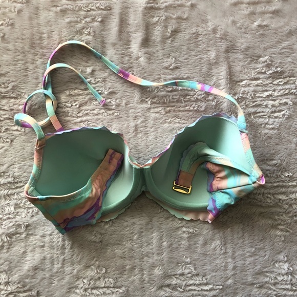 VS Bikini Top - Picture 2 of 3